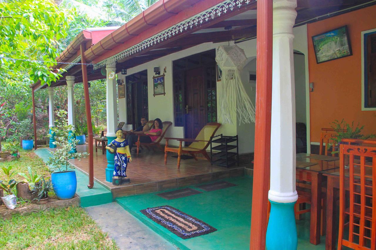 Senura Home Stay Sigiriya Exterior foto